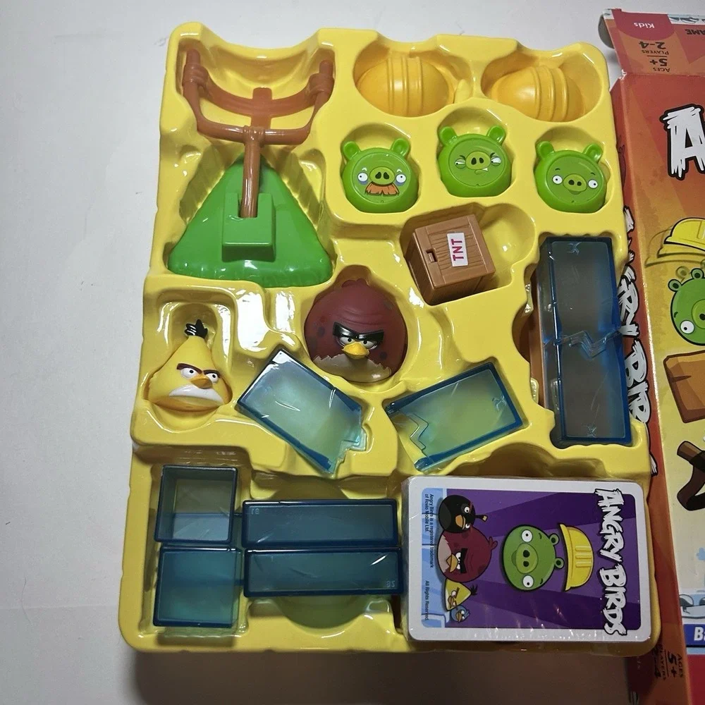 ANGRY BIRDS On Thin Ice GAME Mattel 2011 NEW